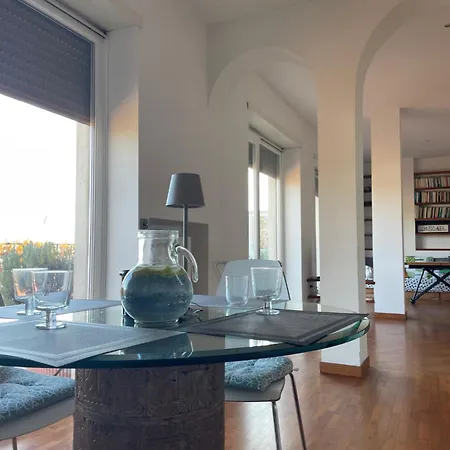 Slow Light Apartment