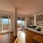 Apartment Slow Light *
